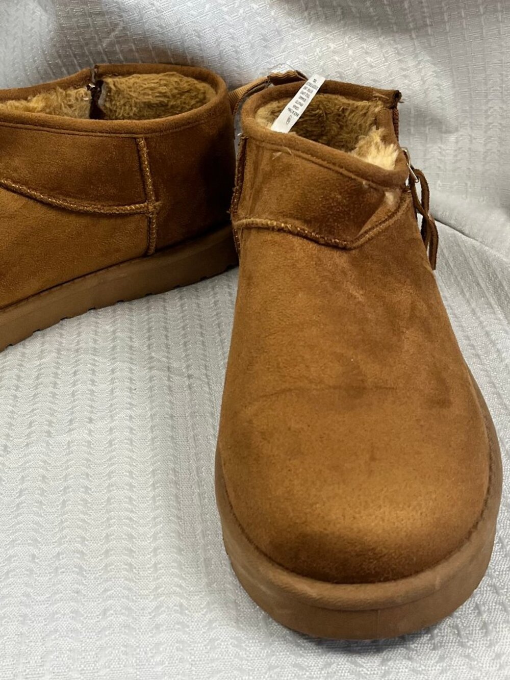 Kinetic Energy Zip Detail Cozy Boots NWT Tan size 10